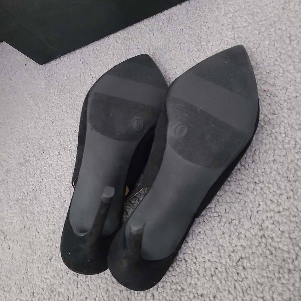 Slingback Pumps - image 4